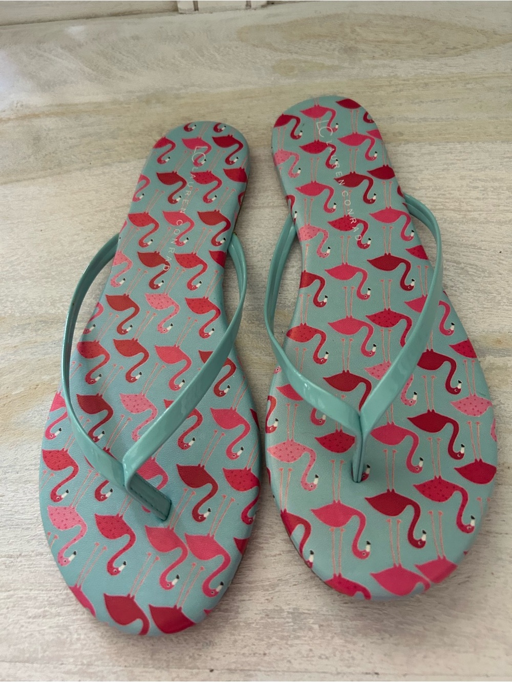NWOT LC Lauren Conrad Flamingo Thong Sandals Blue Pink size 9